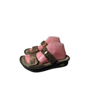 Women's Alegria Gold Faux Snakeskin Slip On Sandal Slide Size 40 US 9 Pre Owned